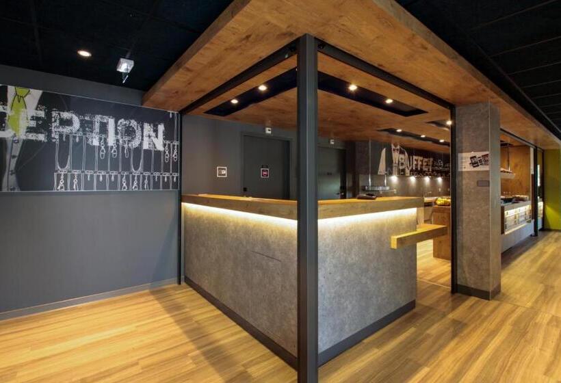 Отель Ibis Budget Cahors