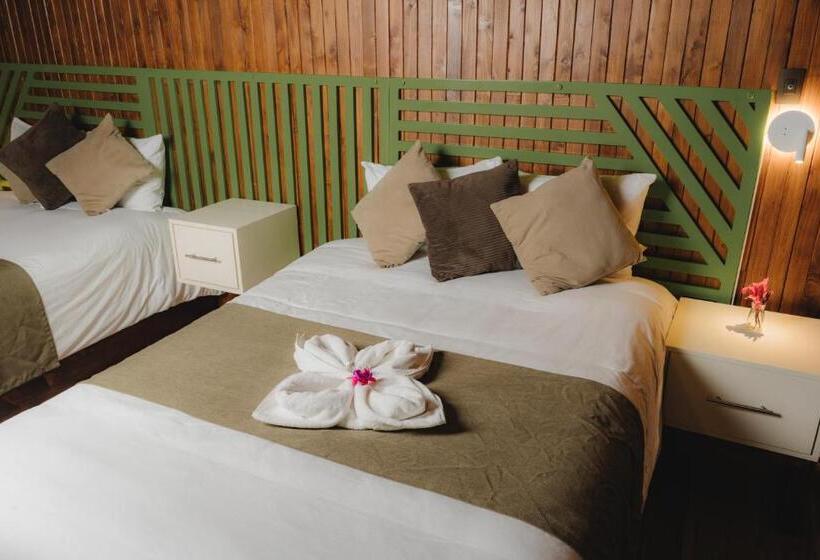 Отель Lauraceas Lodge