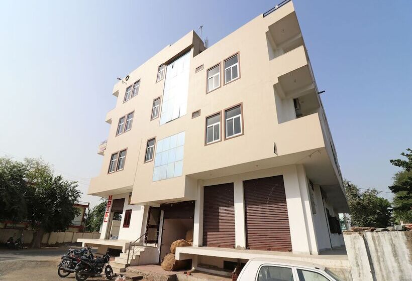 فندق Oyo 19827 Shree Ram Palace