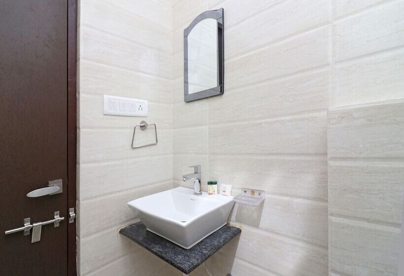 فندق Oyo 19827 Shree Ram Palace