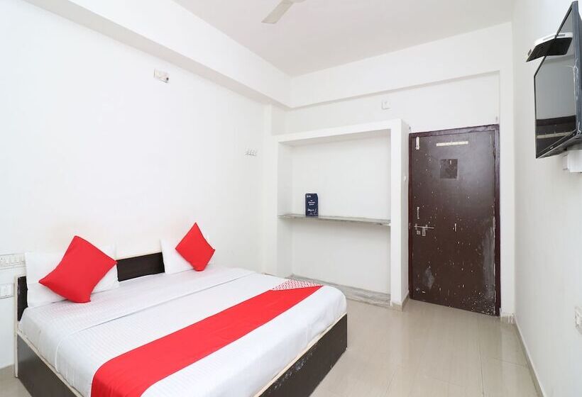 فندق Oyo 19827 Shree Ram Palace