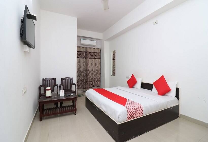 فندق Oyo 19827 Shree Ram Palace