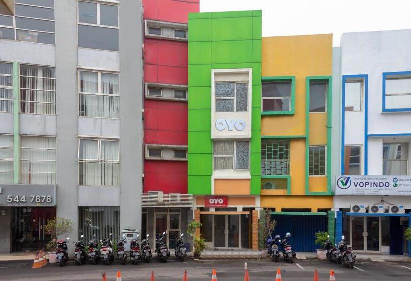 Отель Jo Residence Syariah Redpartner