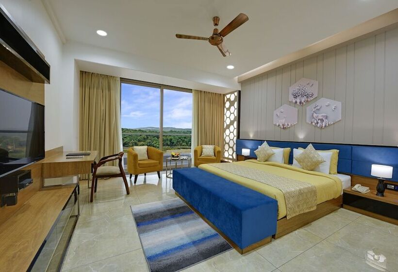 فندق The Maruti Nandan Grand