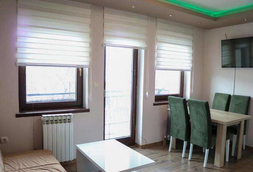 پانسیون Bolero