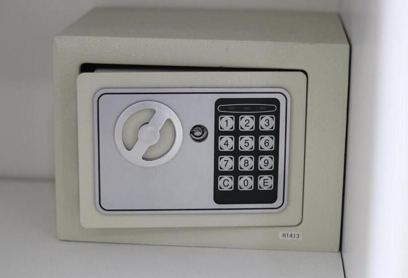 پانسیون Bolero