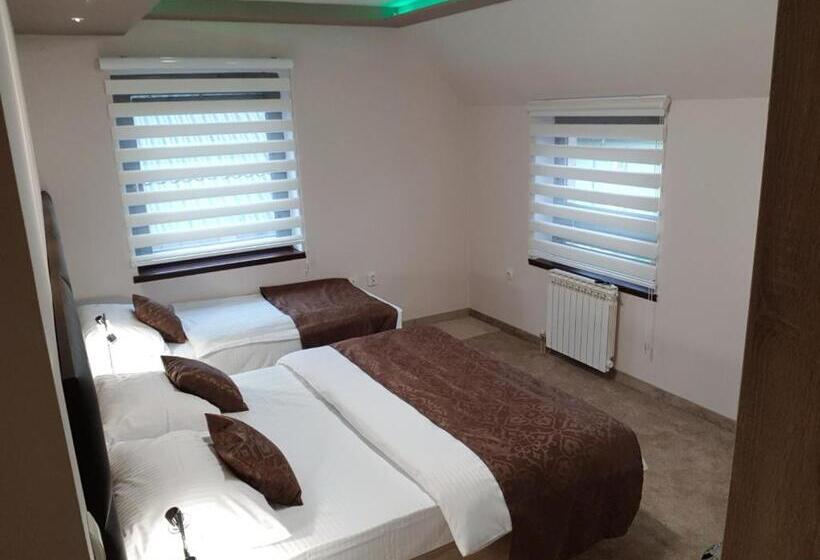 پانسیون Bolero