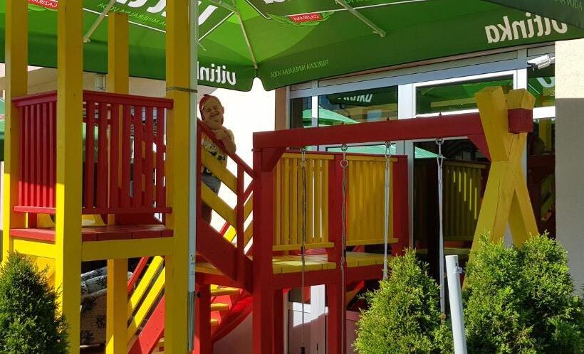 پانسیون Bolero