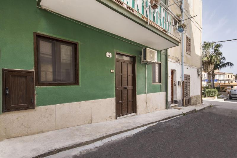 ペンション In Centros Vicino Cefalu Selfchekin