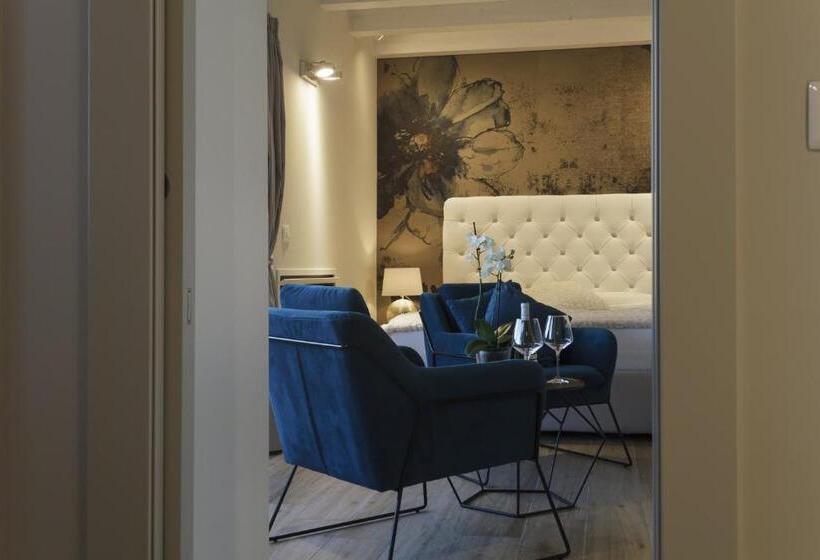 膳宿费 Tiamo Modern Design Guest House