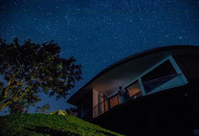 Haze And Kites Resort Munnar