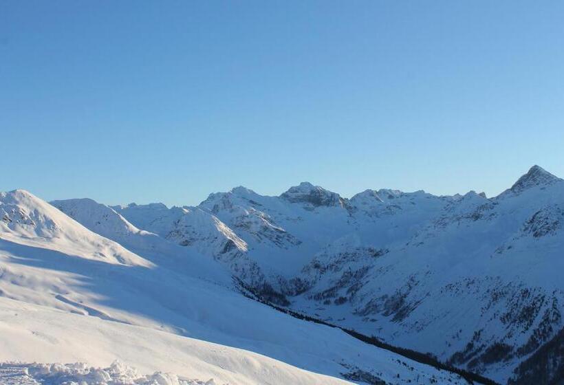 Bernina Bed And Breakfast