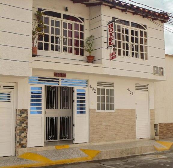 Hotel Ciudad Señora Buga