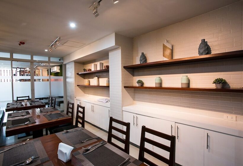 هتل Fleur De Liz   Tagbilaran