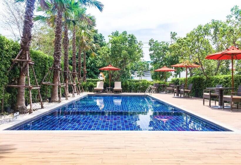 Fortune Hotel Buriram