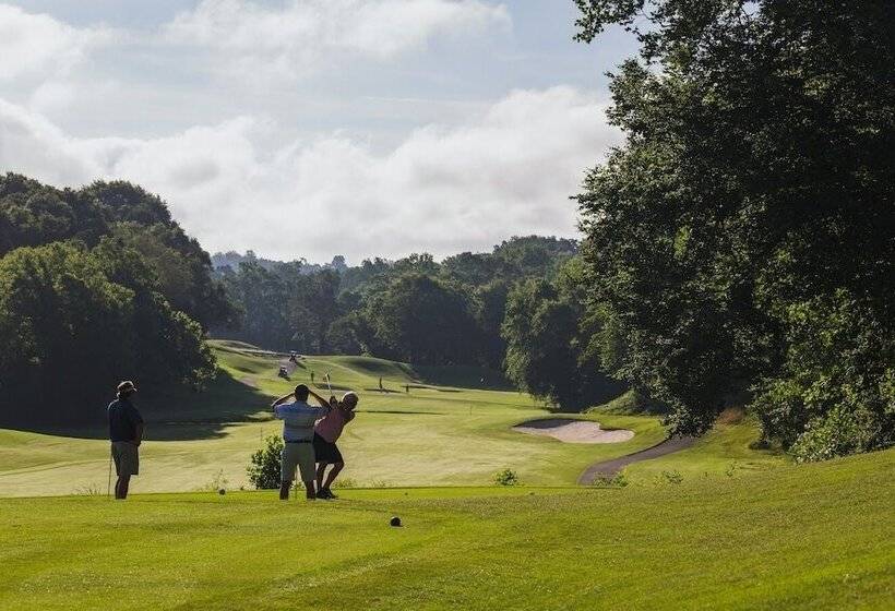 בית מלון כפרי James F. Martin Inn