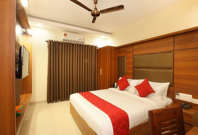 هتل Laimar Suites