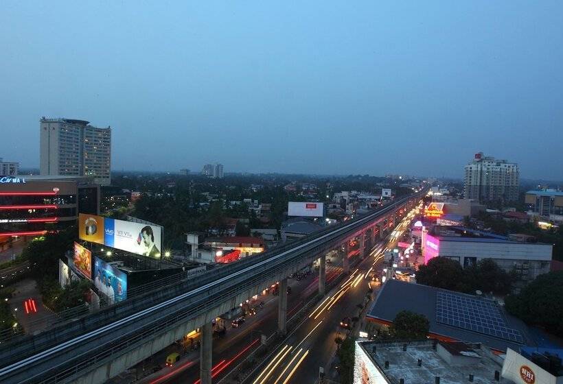 هتل Laimar Suites