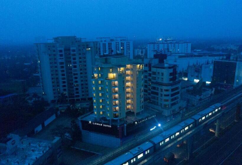 هتل Laimar Suites