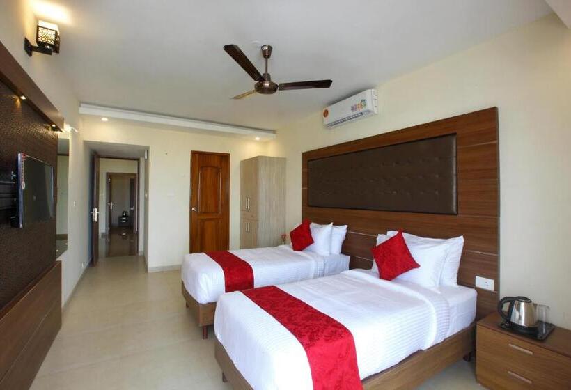 هتل Laimar Suites