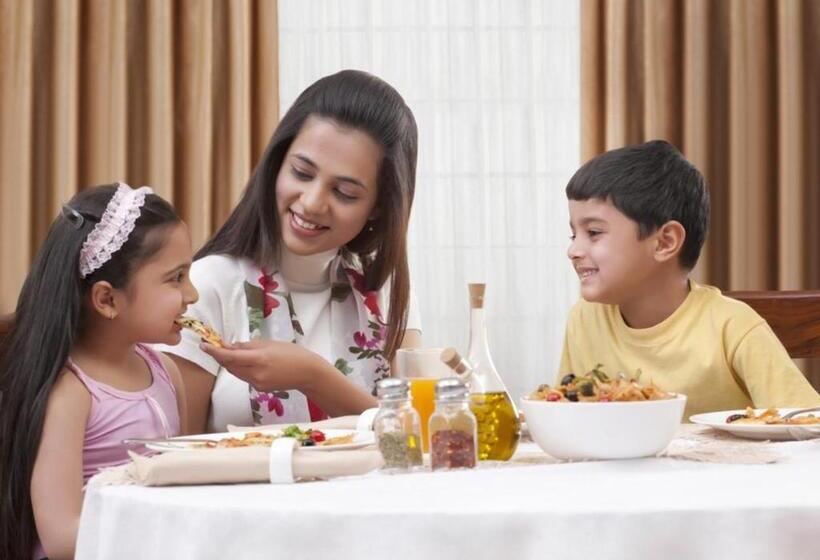 هتل Laimar Suites