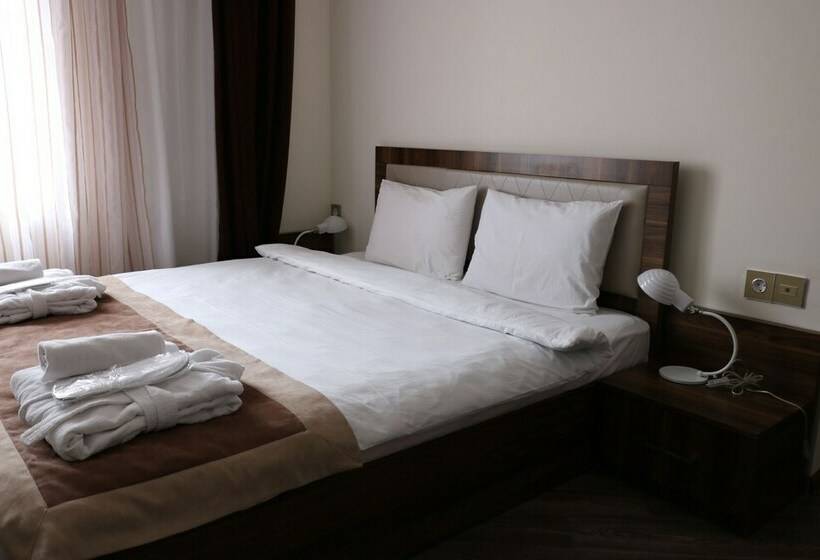 هتل New King  Baku