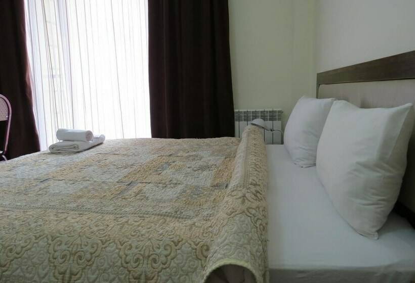 هتل New King  Baku