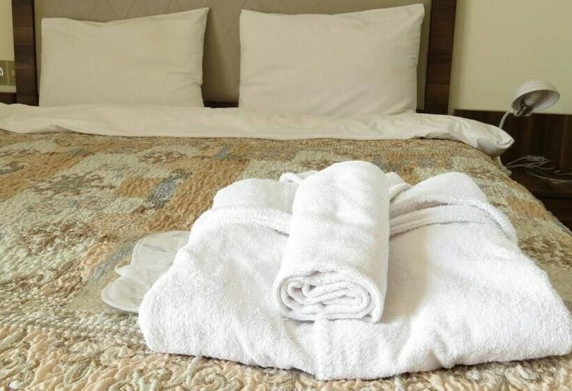 هتل New King  Baku