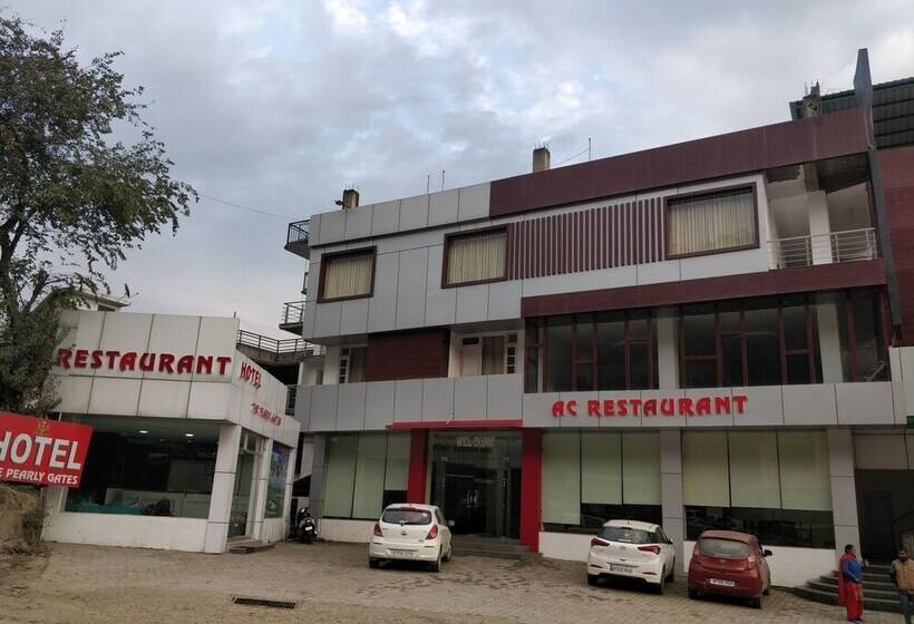 호텔 Oyo 24209 The Pearly Gate