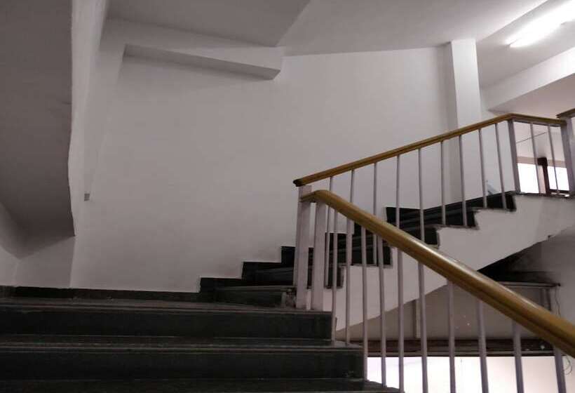 호텔 Oyo 24209 The Pearly Gate