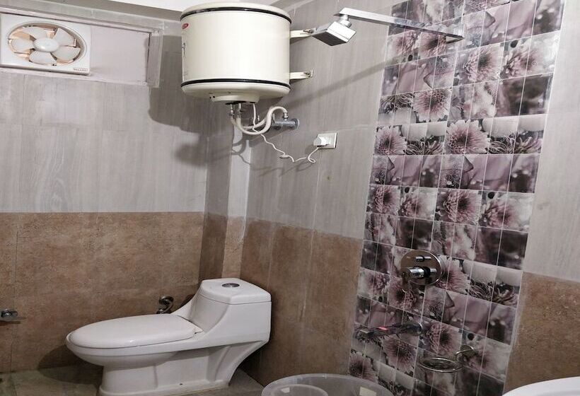 호텔 Oyo 24209 The Pearly Gate