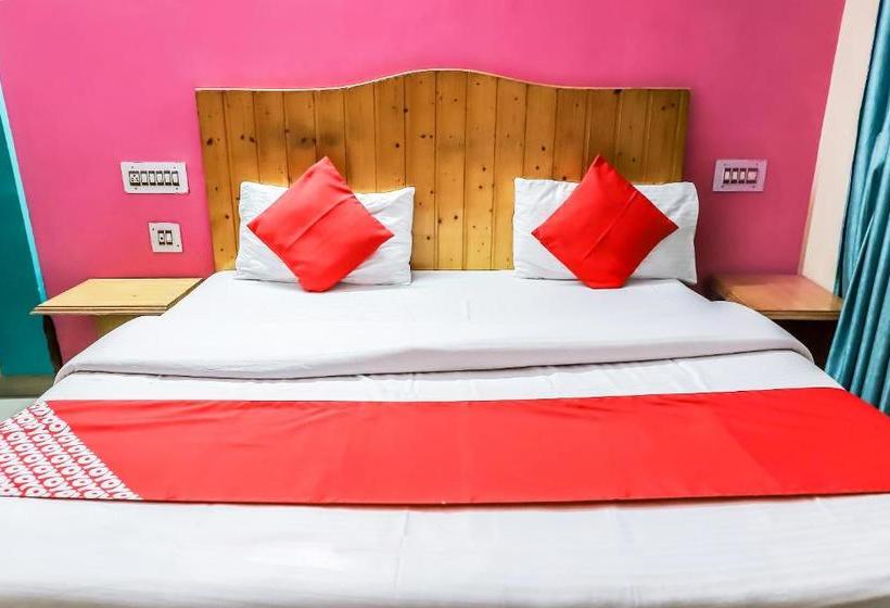 Отель Oyo 24927 Himgiri Resort