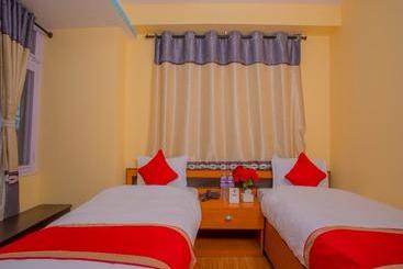 هتل Oyo 288 Yangrima Hill City