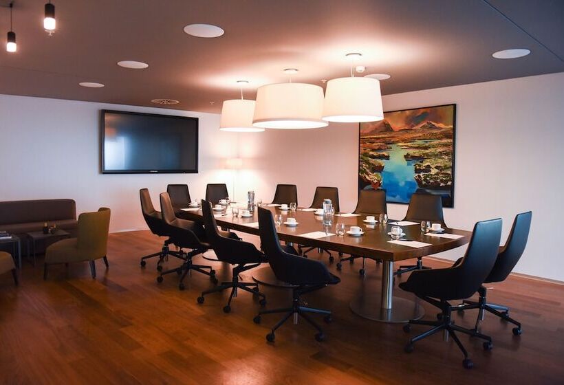 هتل The Retreat At Blue Lagoon Iceland