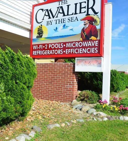 汽车旅馆  Cavalier By The Sea