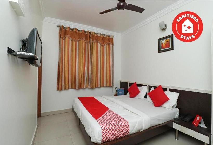 Oyo 28063 Hotel Bombay Jewel Palace