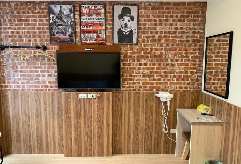 پانسیون 埔里金宿&車站旁邊