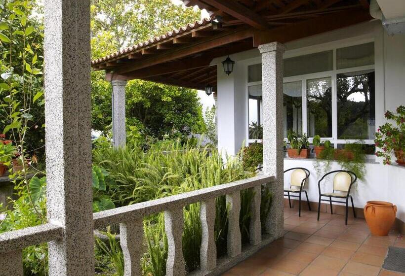 بنسيون Casa Peto Outes