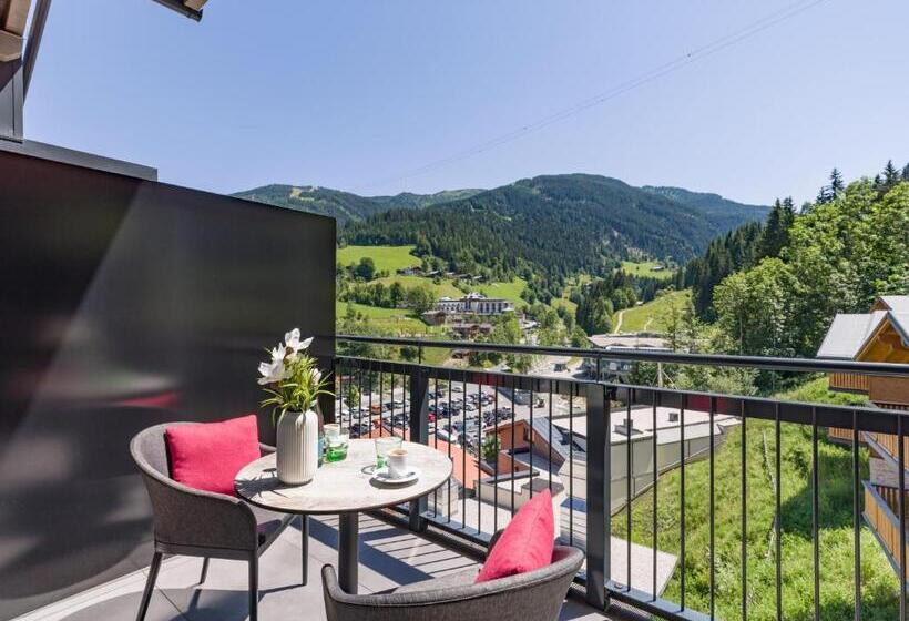 호텔 Adapura Wagrain