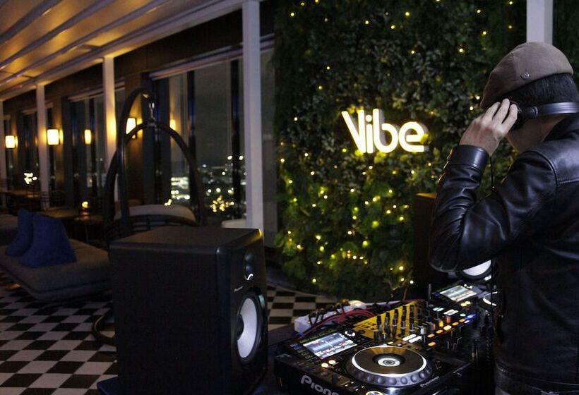 酒店 Alice And Trunk