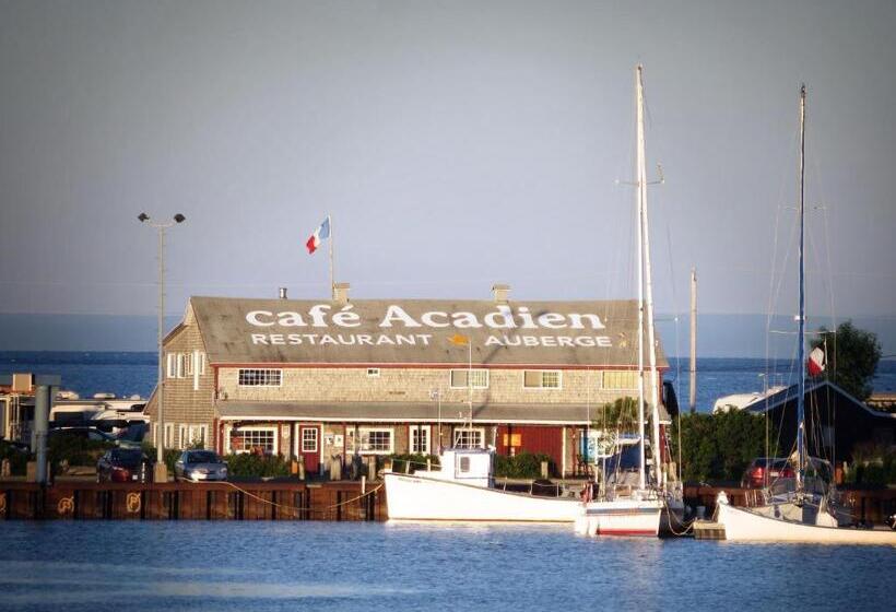 בית מלון כפרי Auberge Café Acadien