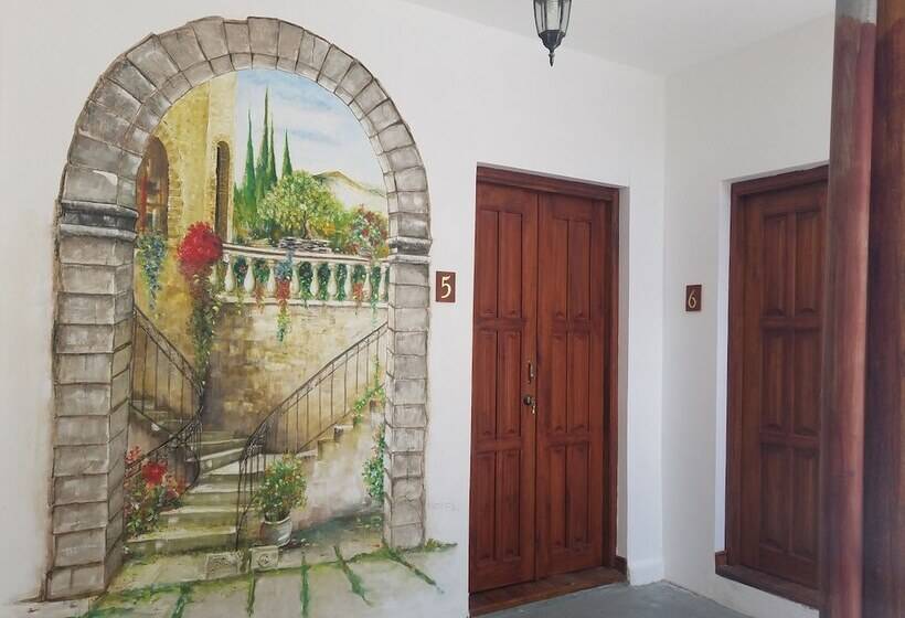 هتل Casa Francisco