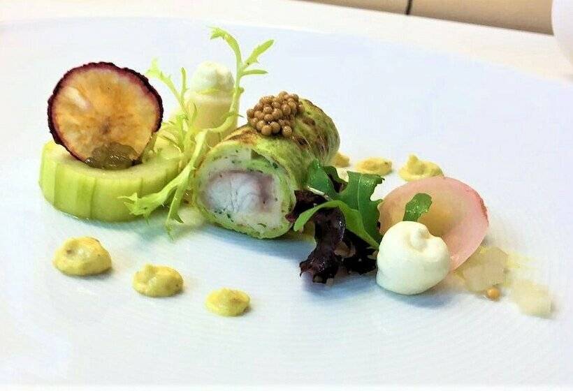 فندق Gasthof Goldener Hahn