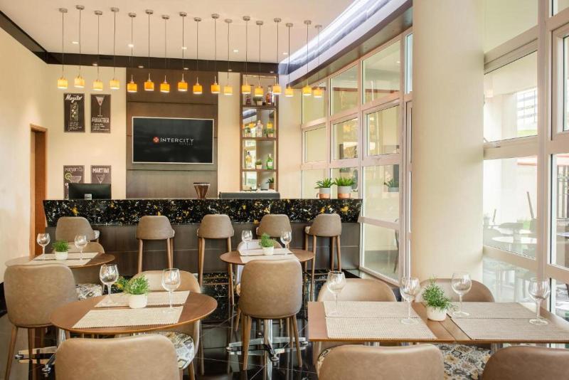 ホテル Intercity Itupeva