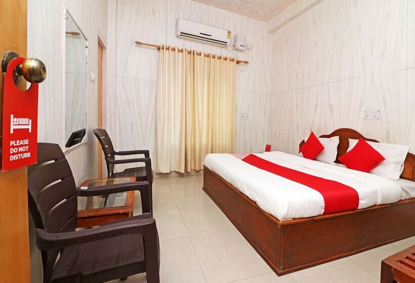 호텔 Oyo 27935 Riverview Resort