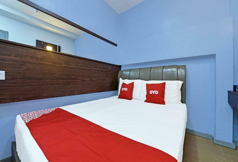 酒店 Oyo 768 Fajar Baru Boutique