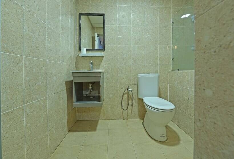 酒店 Oyo 768 Fajar Baru Boutique