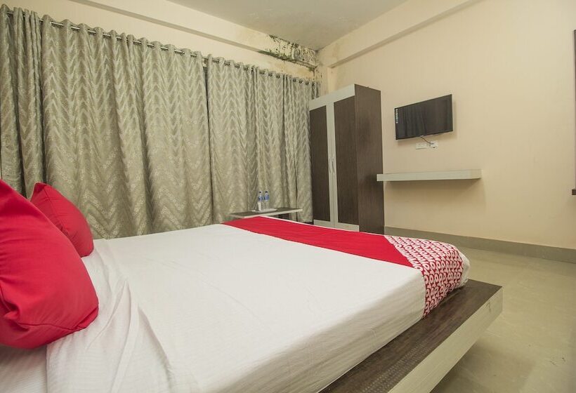 Oyo 28084 Hotel Pangolin