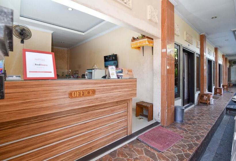 펜션 Reddoorz @ Imam Bonjol Kuta