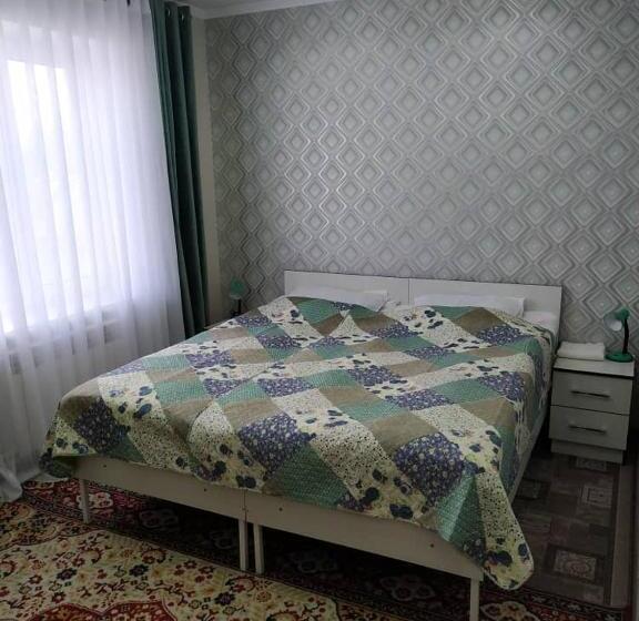 تختخواب و صبحانه Guest House Nuri